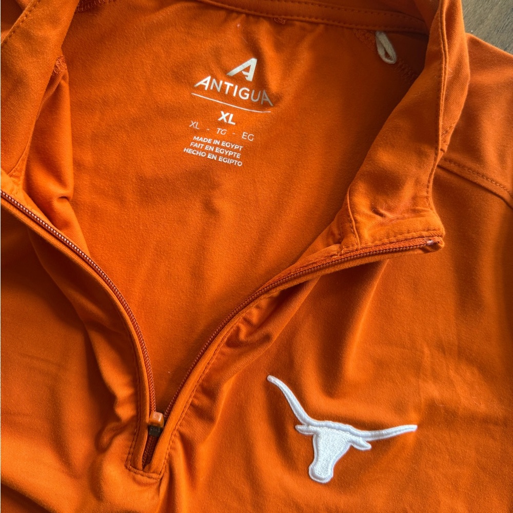 NWOT Antigua Texas Longhorns Burnt Orange 1/4 Zip Pullover - Picture 2 of 2